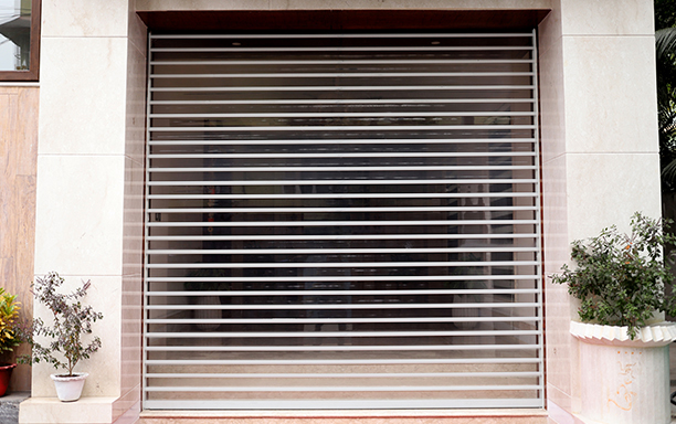 polycarbonate roller shutter